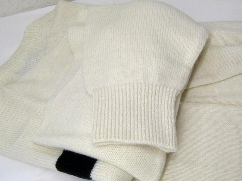 マンシングウェア 　グランドスラム　Vネックセーター　定価18,000円