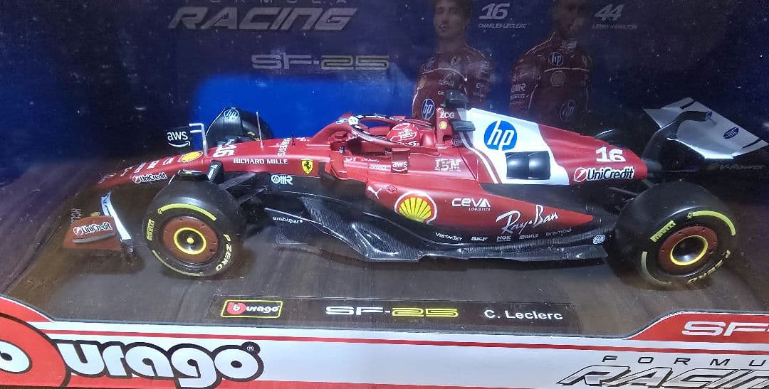 ミニカー burago Ferrari SF-25 C. Leclerc 1/18