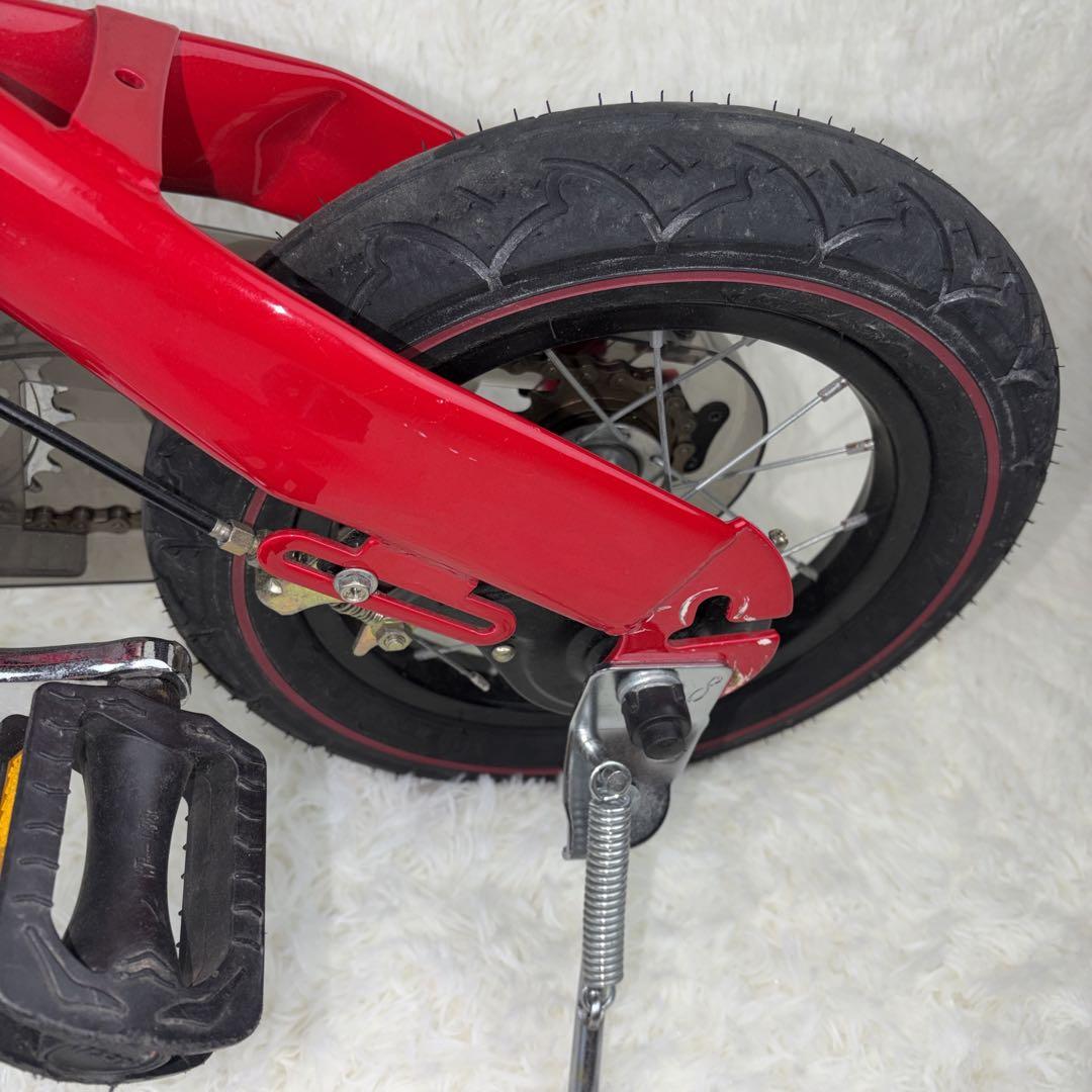 Henshin 変身バイク 12インチ 赤　ペダル付き