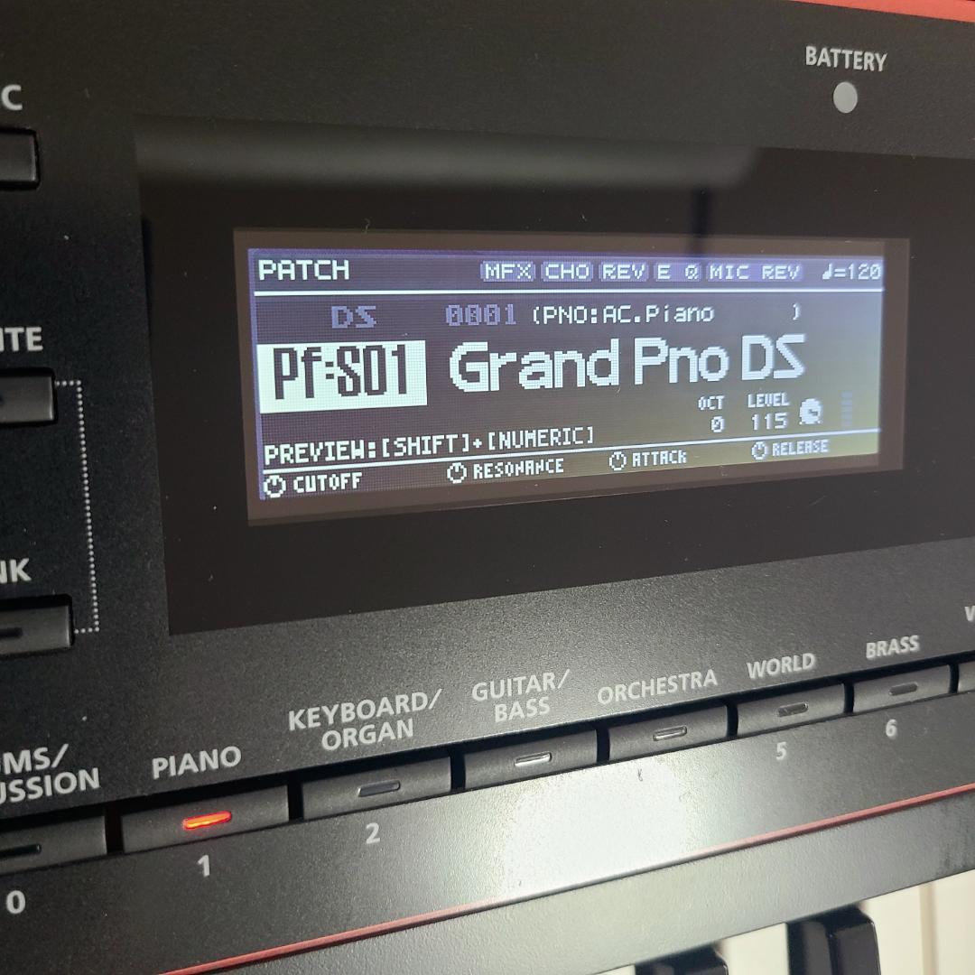 美品★Roland JUNO-DS 61 シンセサイザー ソフトケース・ペダル付