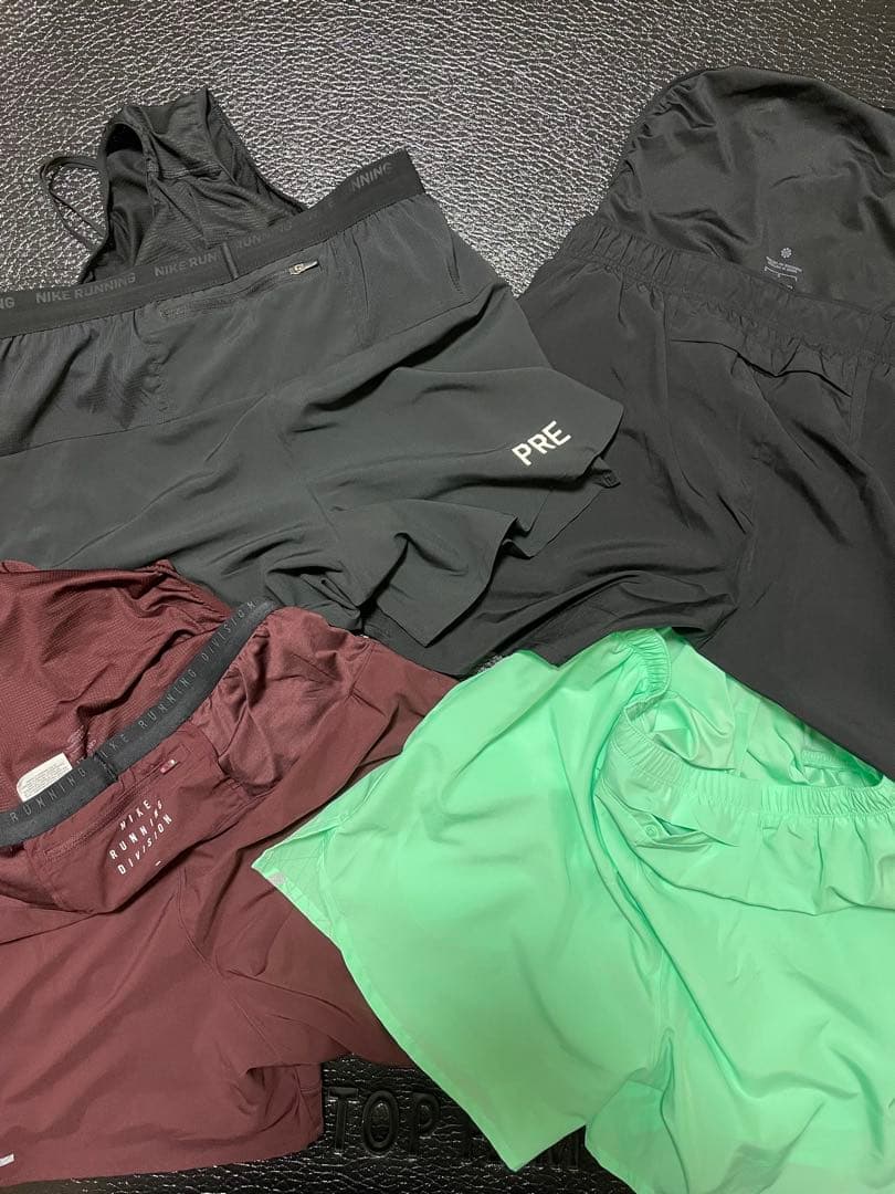 Nike 陸上用ショートパンツ 4点セット（全てＬサイズ）