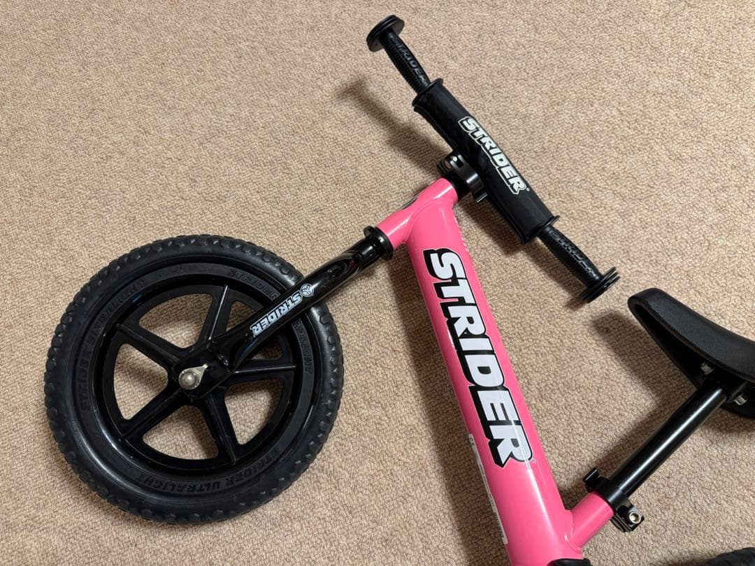 【ストライダー】12インチ ピンク色