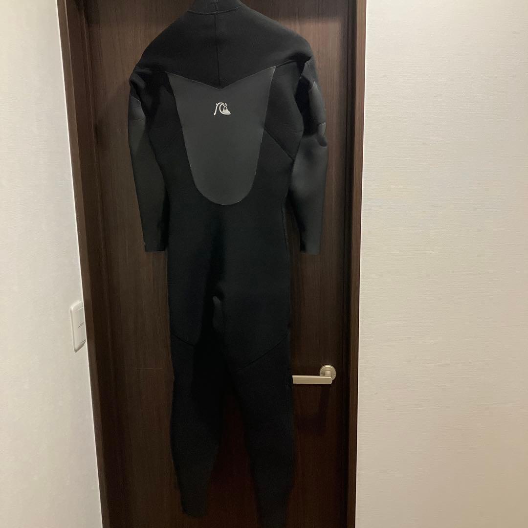 新品　クイックシルバー　ウェットスーツ
