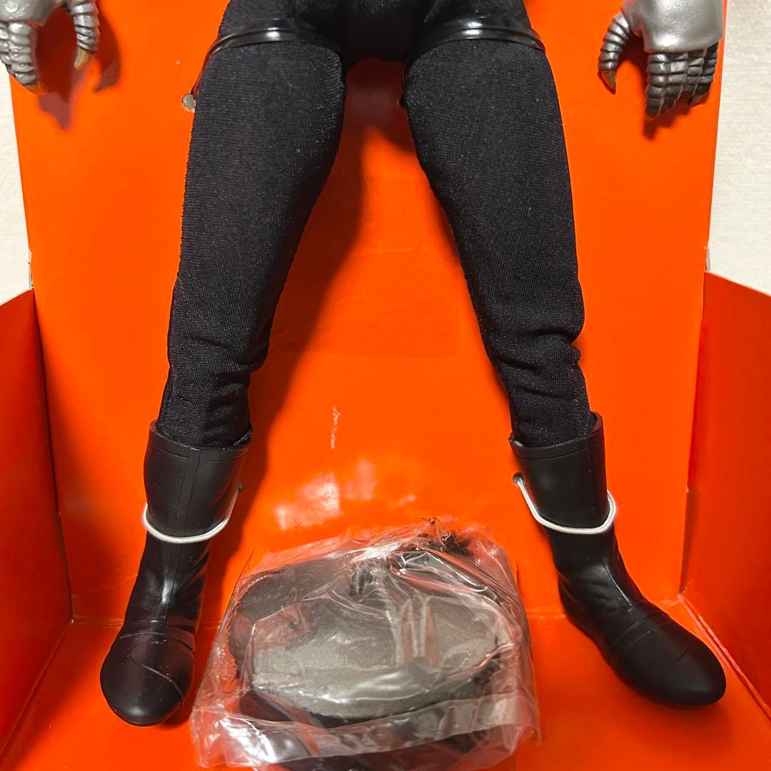 未使用 メディコムトイ RAH 鋼鉄参謀 仮面ライダーストロンガー フィギュア