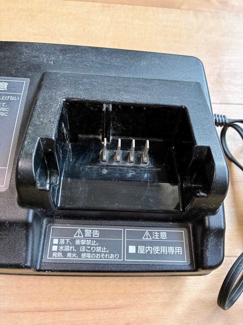 Panasonic 電動自転車の充電器のみ　NKJ069Z1