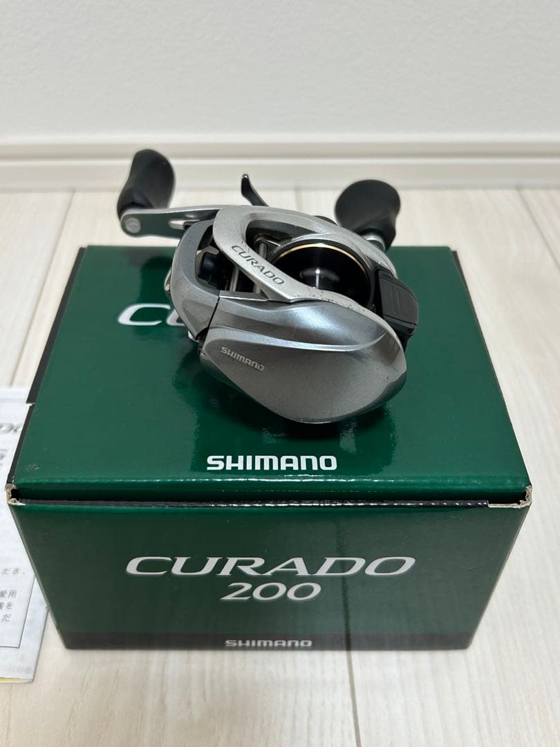 SHIMANO 15CURADO 200 右ハンドル　シマノ　クラド