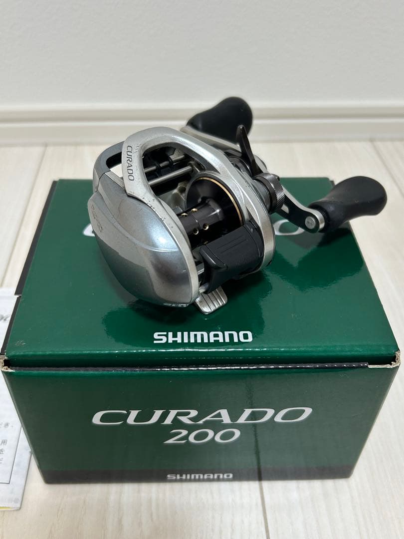 SHIMANO 15CURADO 200 右ハンドル　シマノ　クラド