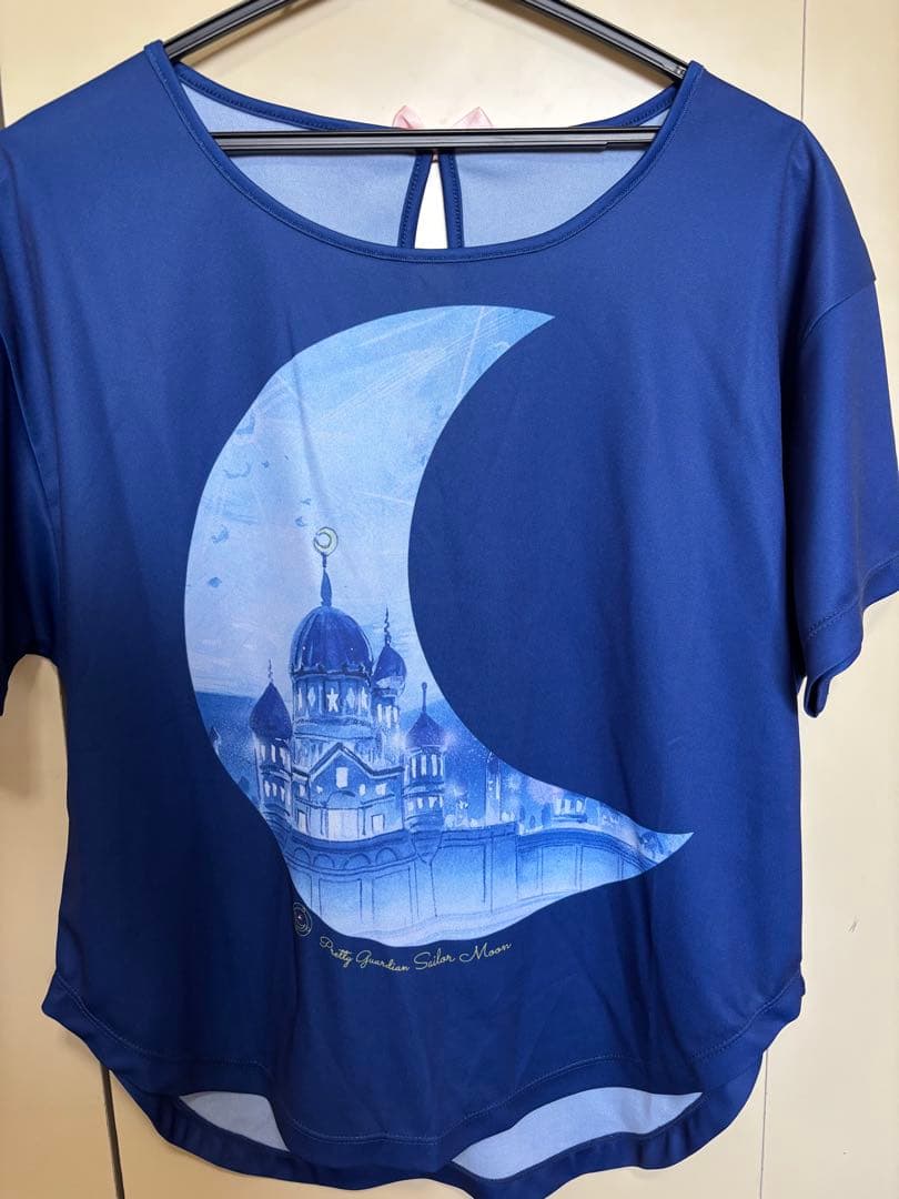 セーラームーン　セーラームーンストア　ルームウェア　ヨガウエア　Tシャツ　パンツ