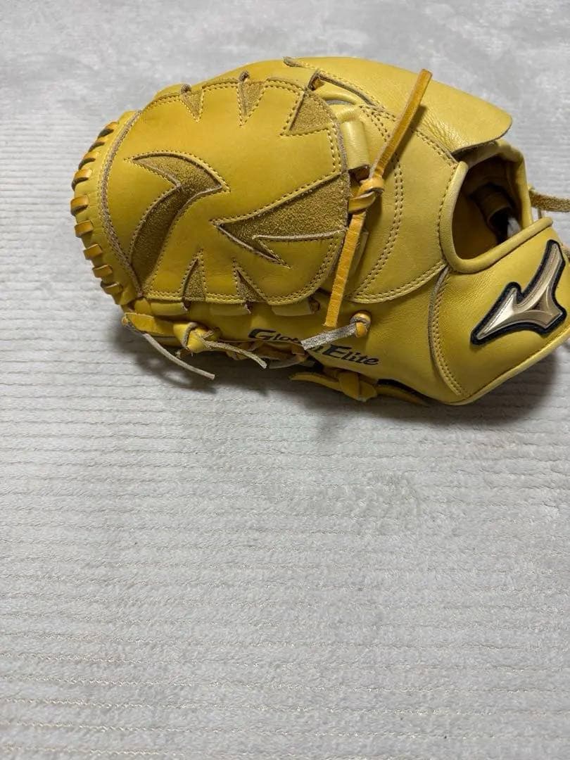 【左投げ】Mizuno Global Elite 軟式投手用グローブ イエロー