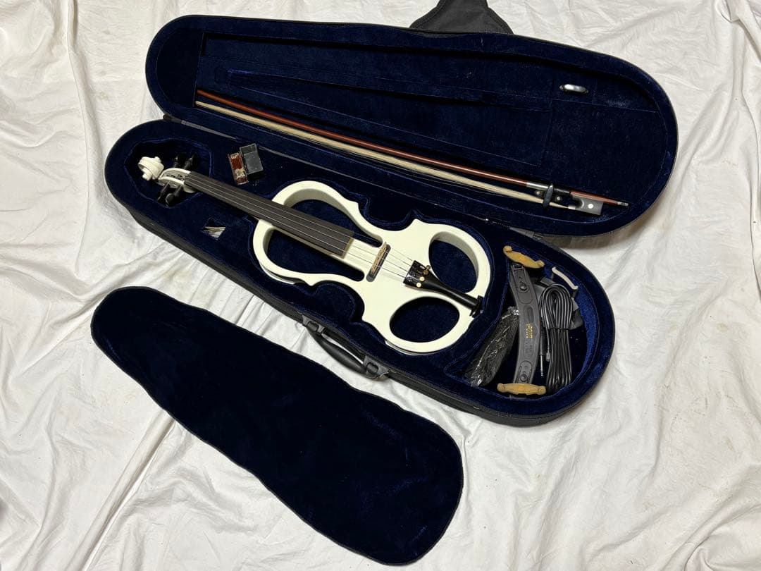 KIKUTANI エレクトリックバイオリン　専用ケース付き美品1937-02-1