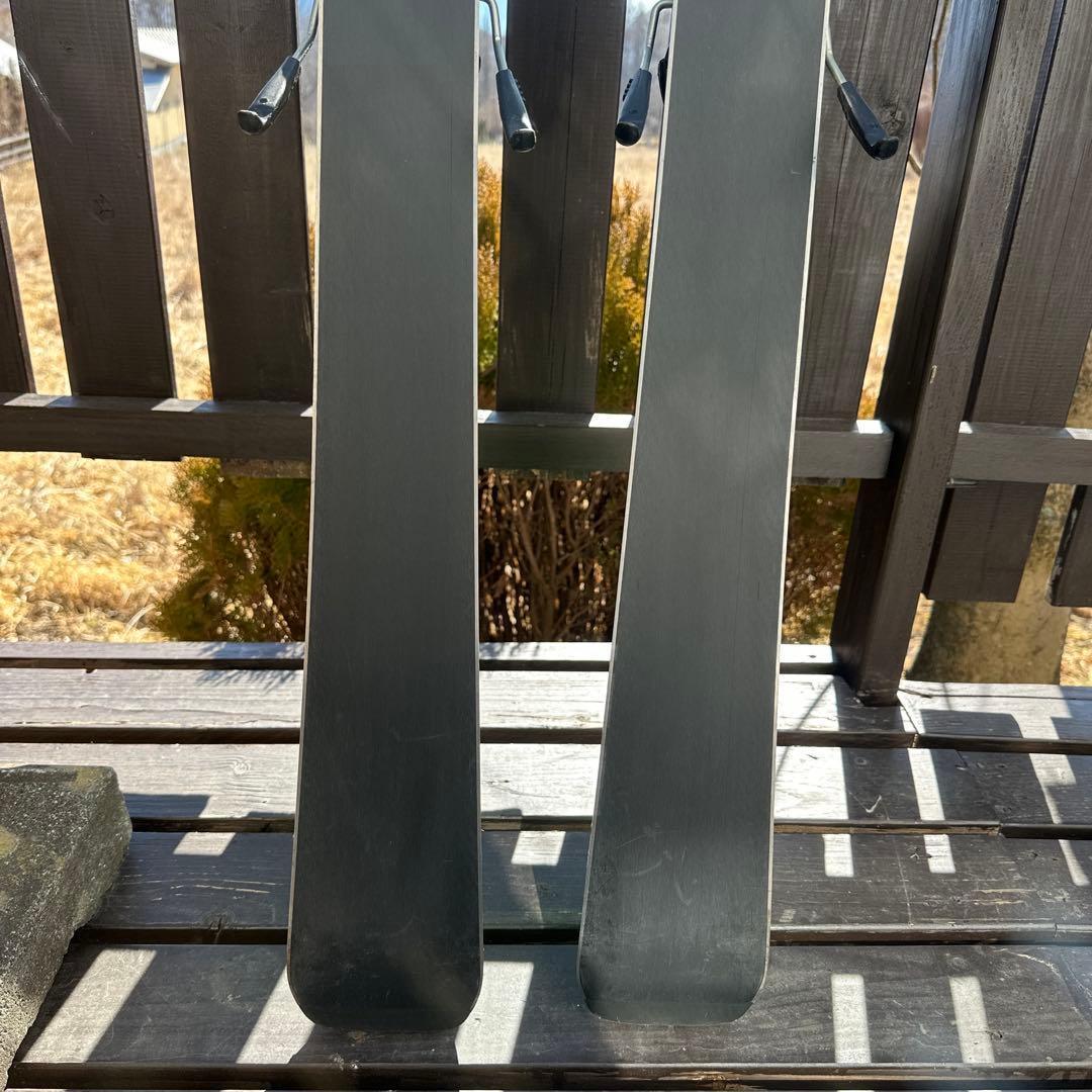 サファイア　HEAD 156cm LYT TECH V4 V SHAPE