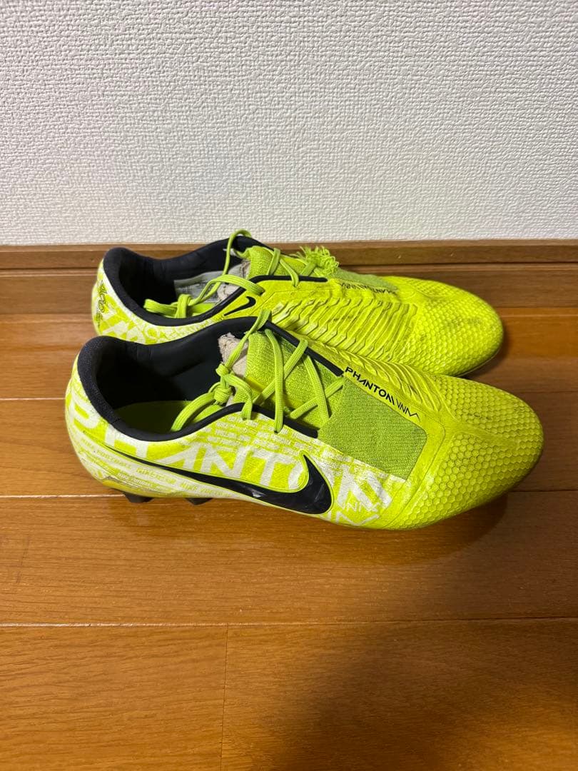ファントムベノム
