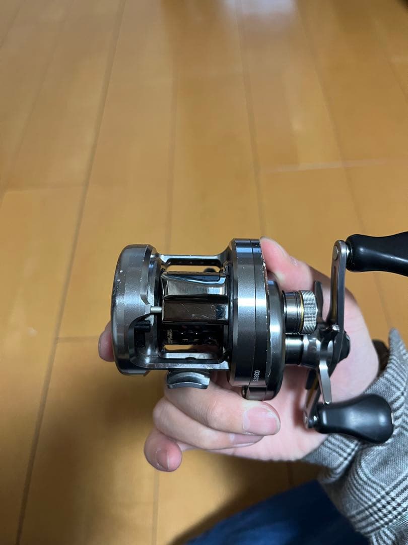 シマノ カルカッタコンクエスト BFS HG