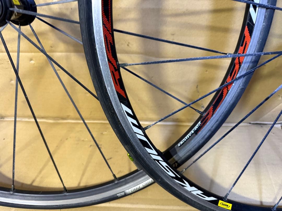 MAVIC アクシウム　前後セット