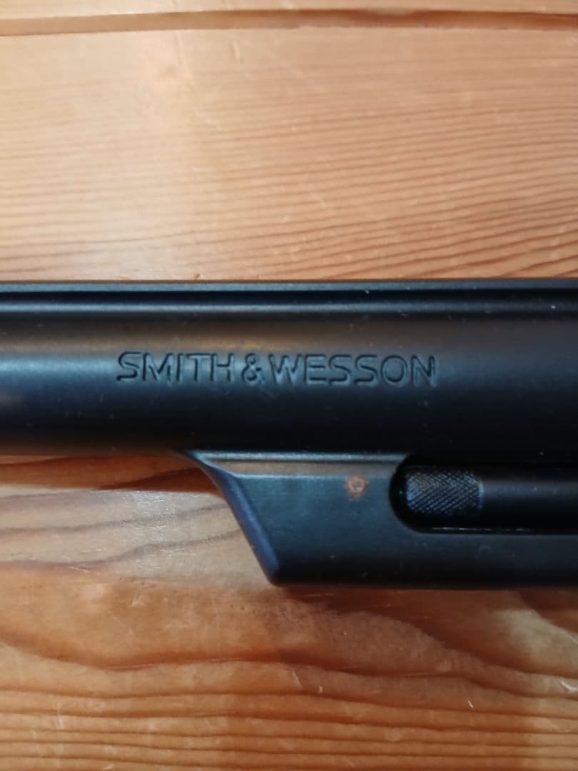 Smith & Wesson リボルバー　造るモデルガン