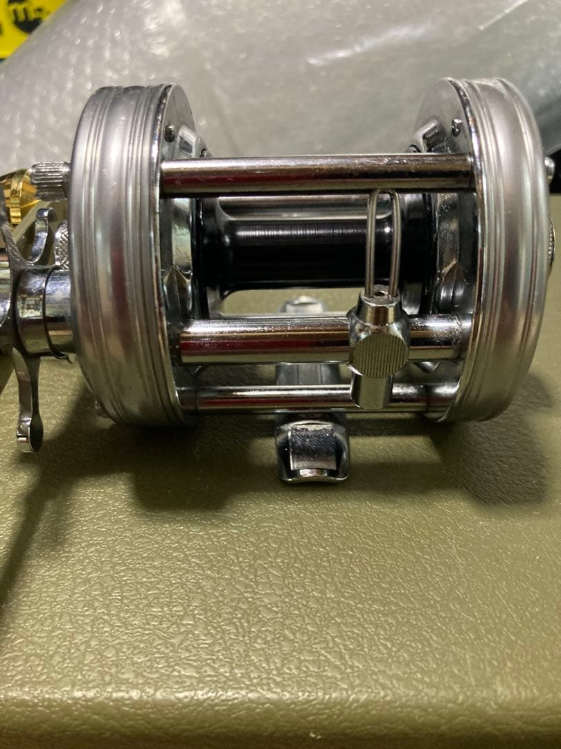 アブガルシア　アンバサダー6500CS ロケット　010103