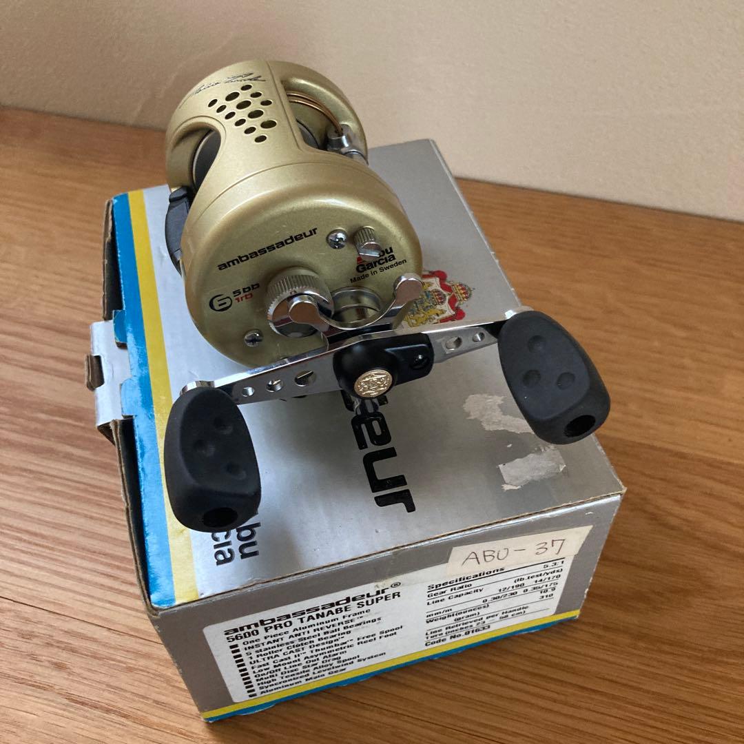 アブガルシア　アンバサダー5600タナベスーパー　中古品