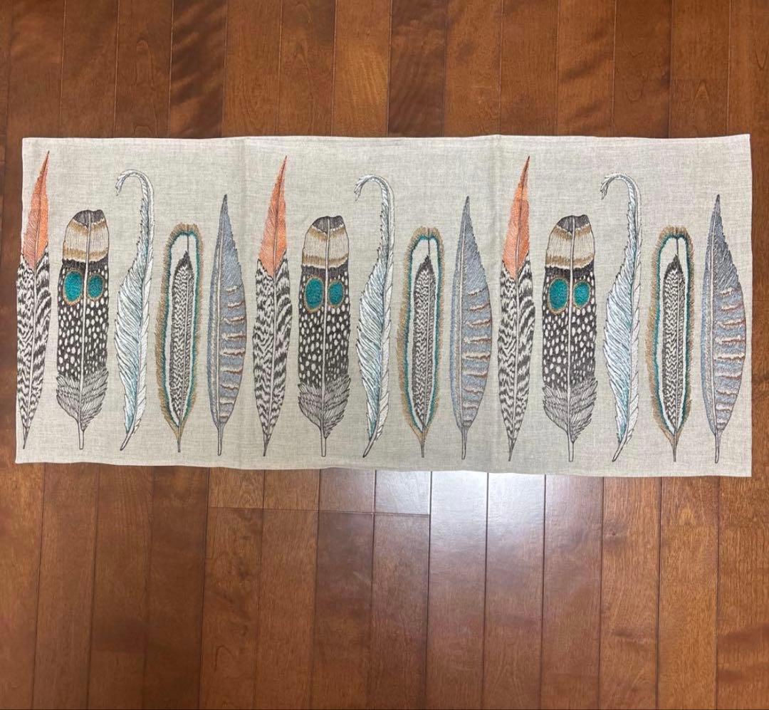CORAL &TUSK Feathers 羽 テーブルランナー 保存袋付き
