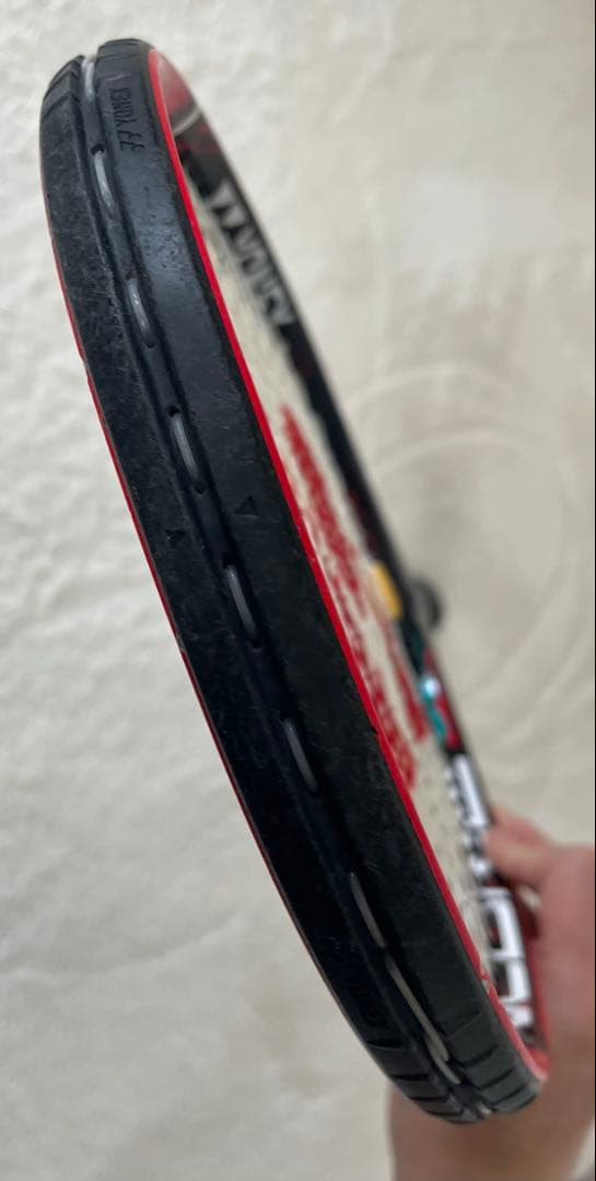 ⭐︎YONEX VCORE テニスラケット ⭐︎赤黒⭐︎カバー付き⭐︎グリップ交換新品⭐︎