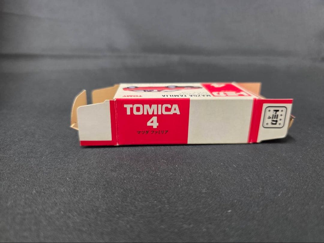 トミカ赤箱4マツダファミリア(日本製) そごう特注。レア。