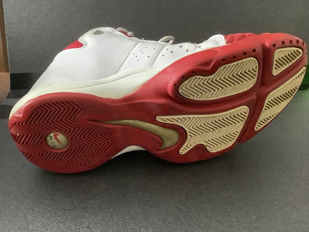 Nike バスケットボールシューズ レッド/ホワイト ナイキエアチーム2.0