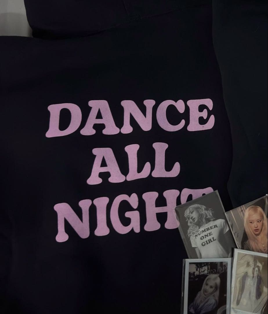 BLACKPINK ROSÉ 韓国 POPUP encore 限定　フーディー