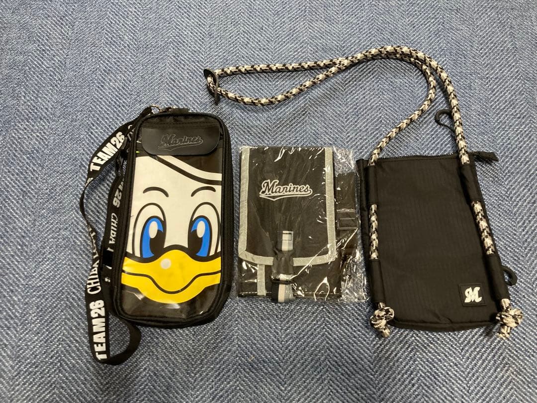千葉ロッテマリーンズ 来場者配布グッズ まとめ売り 朗希グローブ ホッケーシャツ