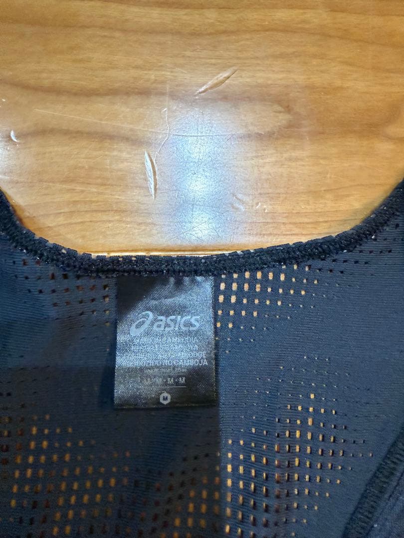 新品同様　アシックスASICS ランニングタンクトップ シングレッド　M