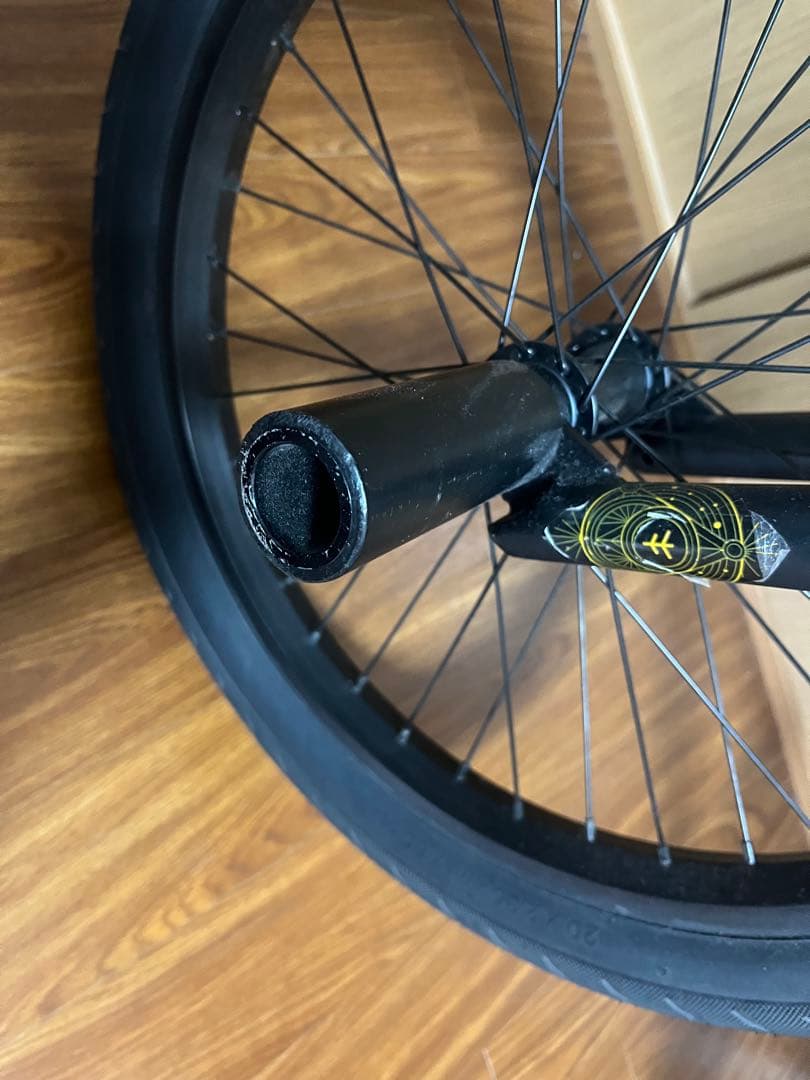 FLYBIKES PROTON 使用極少 BMX 20インチ　静岡発