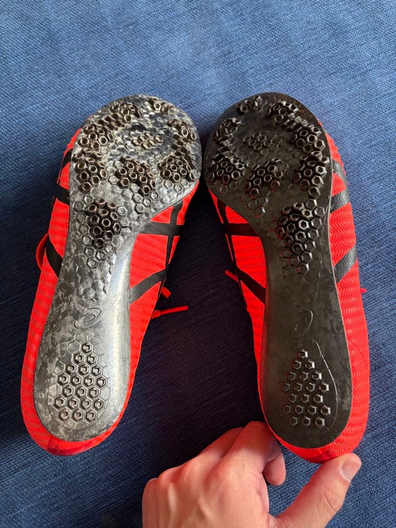 メタスプリント　asics TOKYO スパイクシューズ
