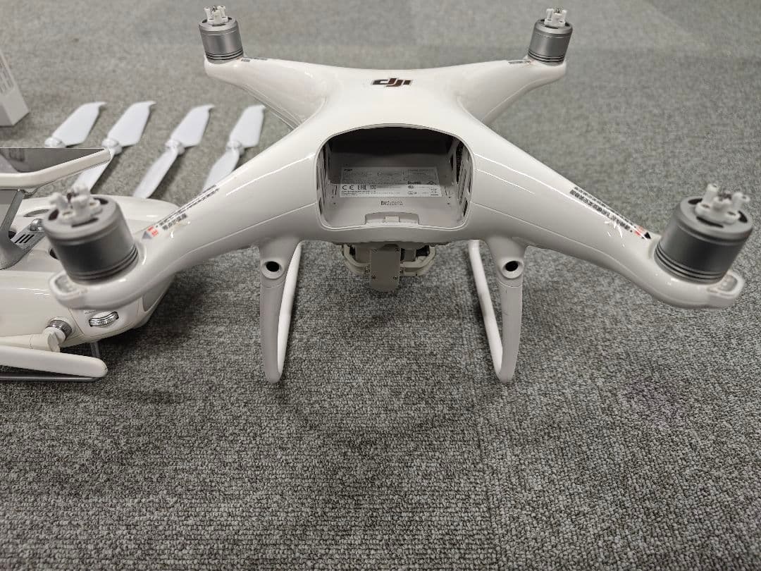 航空機・ヘリコプター DJI PHANTOM4 PRO V2.0