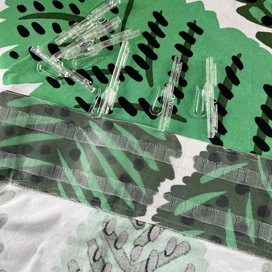 マリメッコ　marimekko メトサンヴァキ　掃き出し窓用カーテン1枚