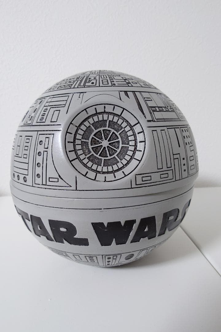 スター・ウォーズ 限定版 ウォッチ デス・スターケース付き