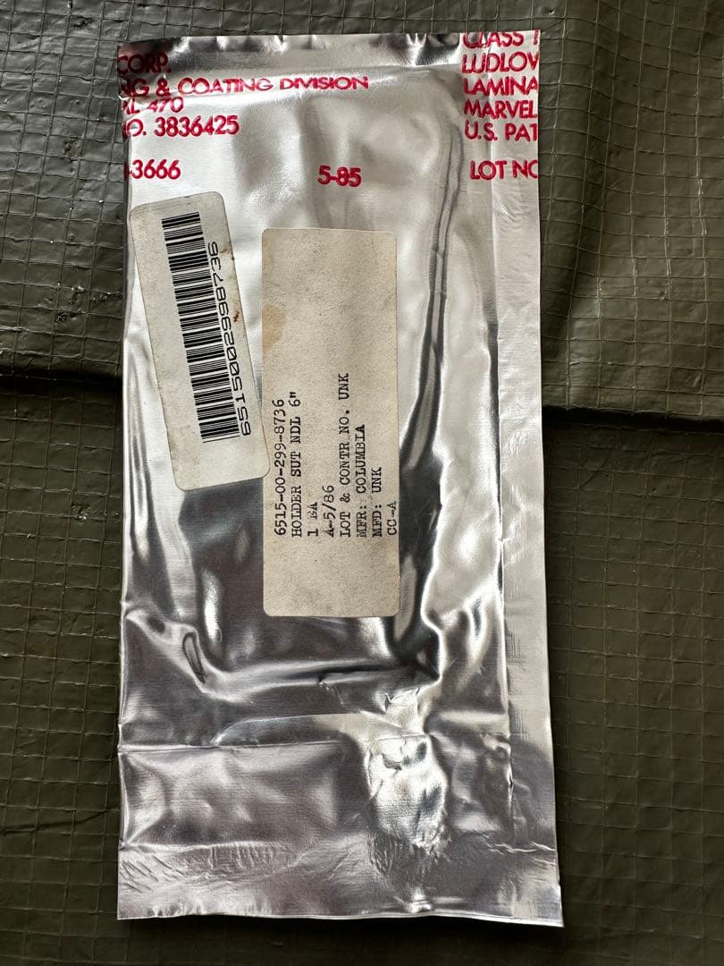 米軍　HOLDER SUT NDL