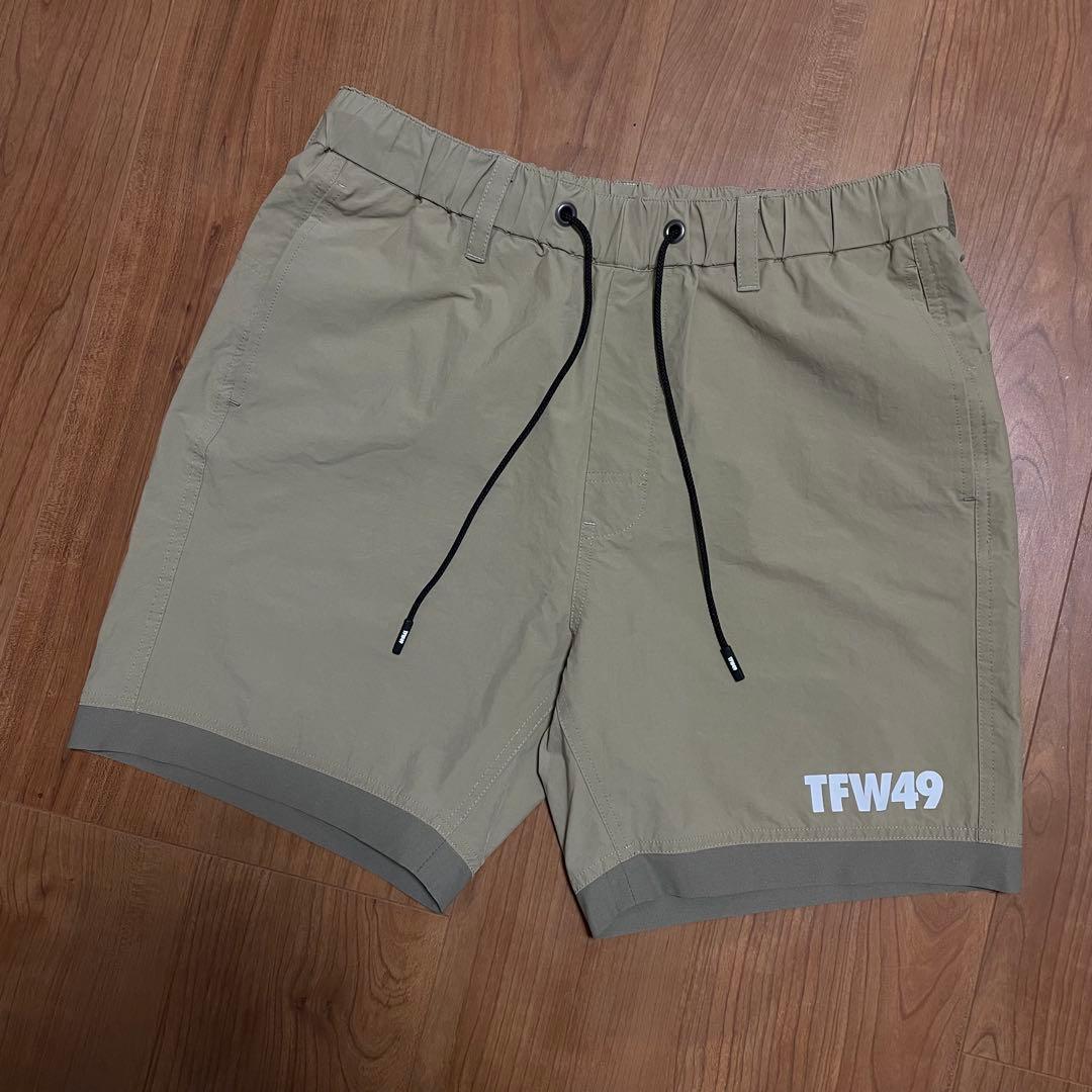 TFW49 セットアップ　ベージュ　L シャツ　ハーフパンツ　ゴルフ
