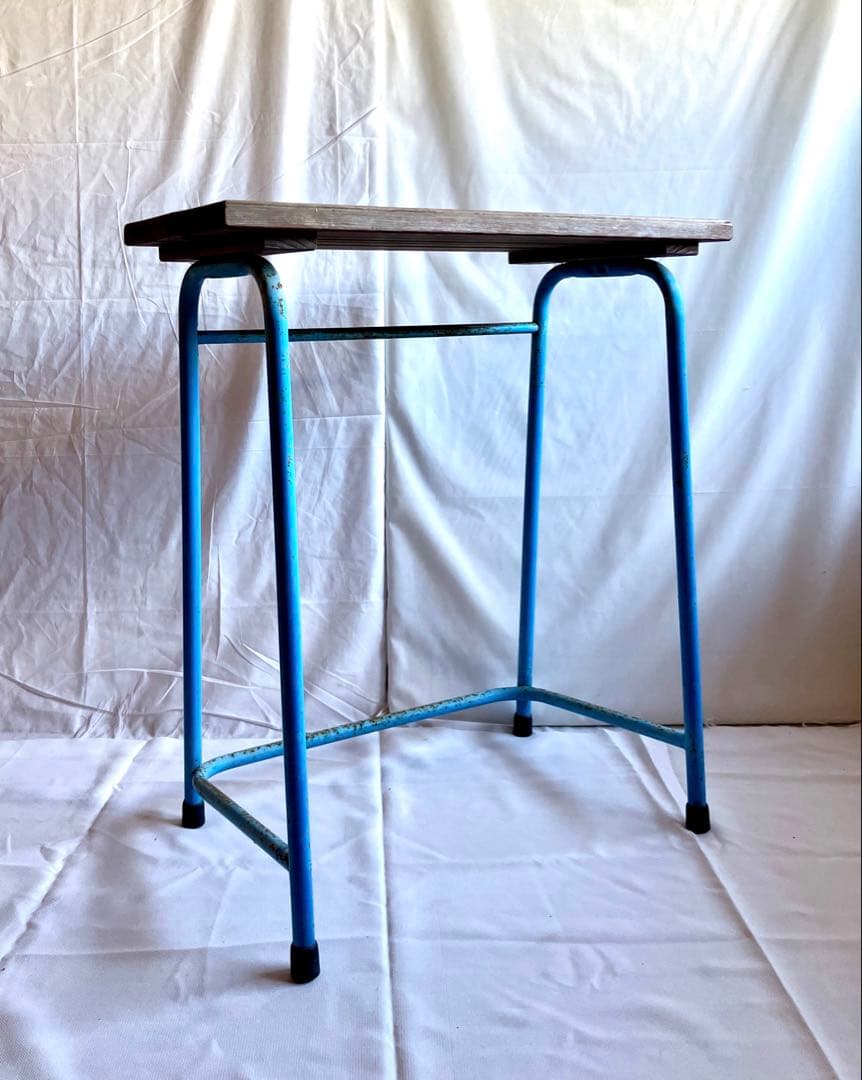 最終価格✅昭和ビンテージ✅水色鉄脚テーブル/机/昭和の古道具