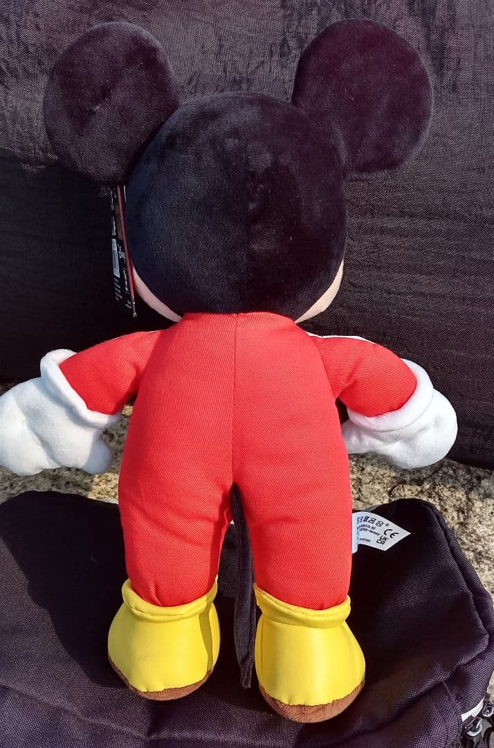 限定品　ミッキーマウス ディズニー F1 コラボ　レーススタイル ぬいぐるみ