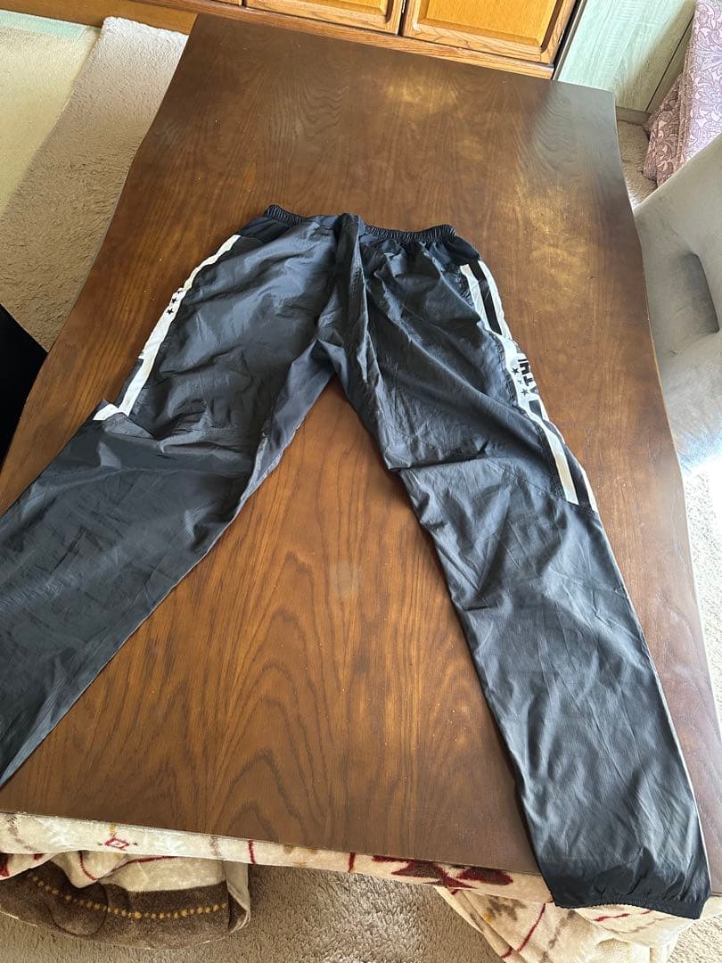 ATHLETA 上下セット Lサイズ