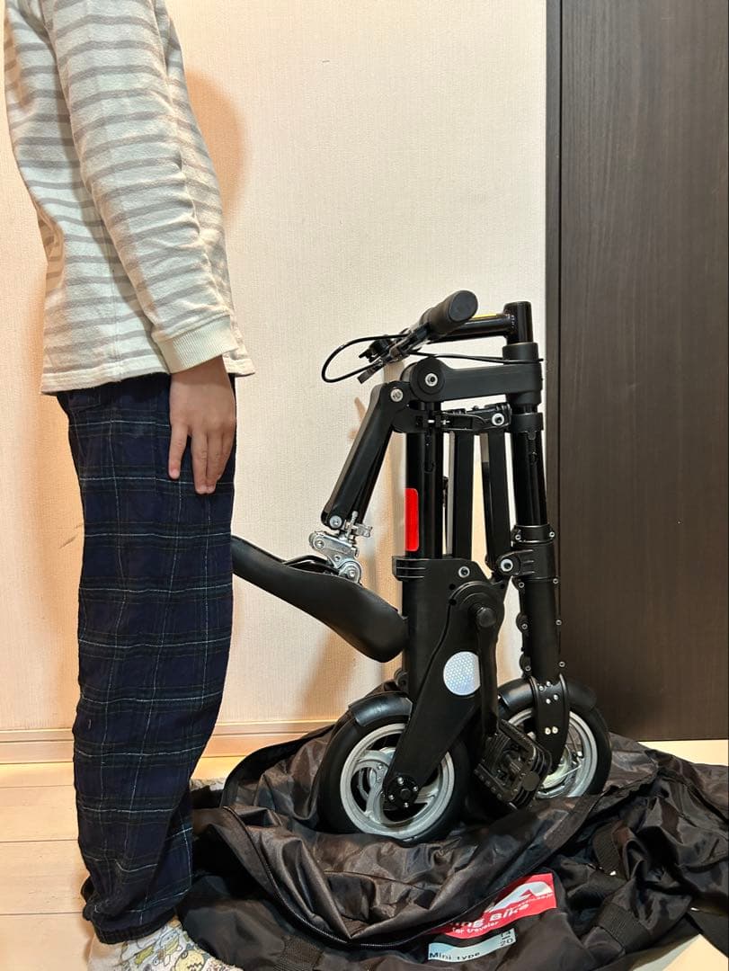 限定タイムセール【新品】超軽量！超簡単！折りたたみ自転車 ブラック ミニベロ
