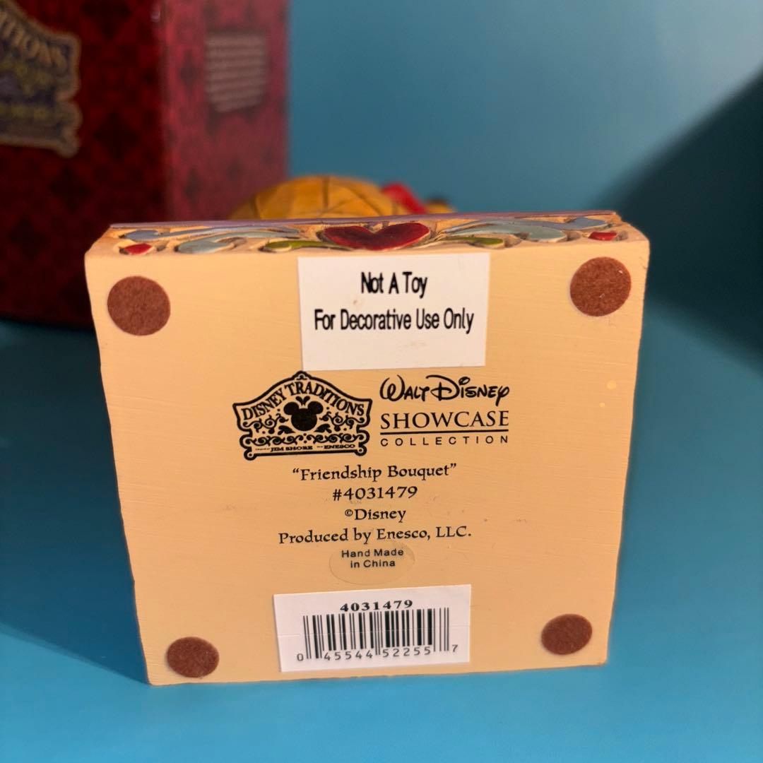 【箱あり】友情の花束 くまのプーさん 置物 Disney Traditions