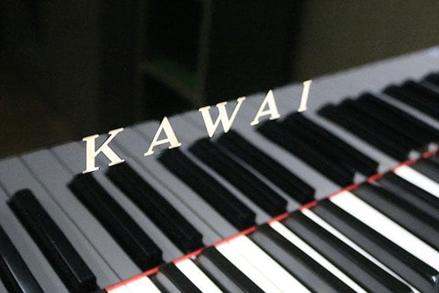 アップライトピアノ【カワイ US-55】販売　新春セール♪
