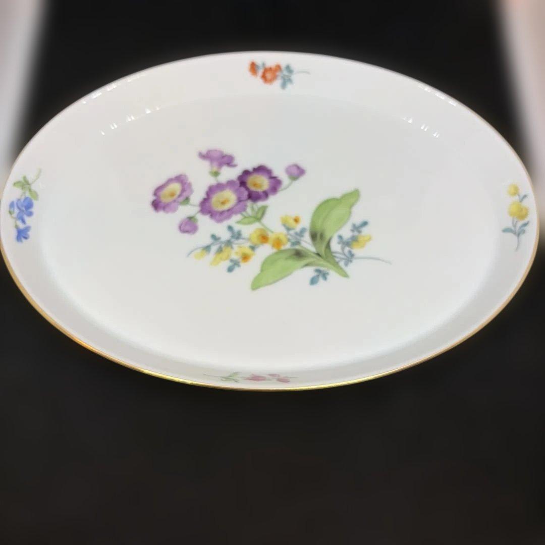 マイセン　オーバル小花柄金縁　小皿　　飾り皿