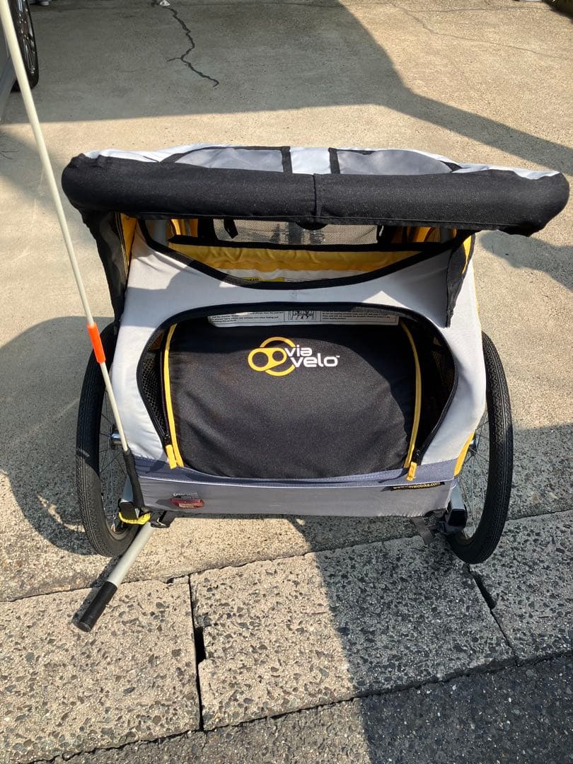 引き取り限定　Via Velo（ヴィア・ヴェロ）自転車用チャイルドトレーラー