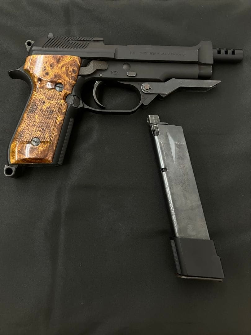 KSC MODEL93-R ベレッタ M93R モデルガスガン　D19041Z