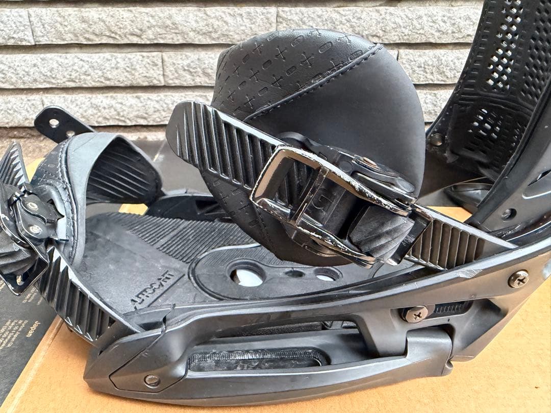 BURTON マラビータ スノーボード ビンディングMサイズ