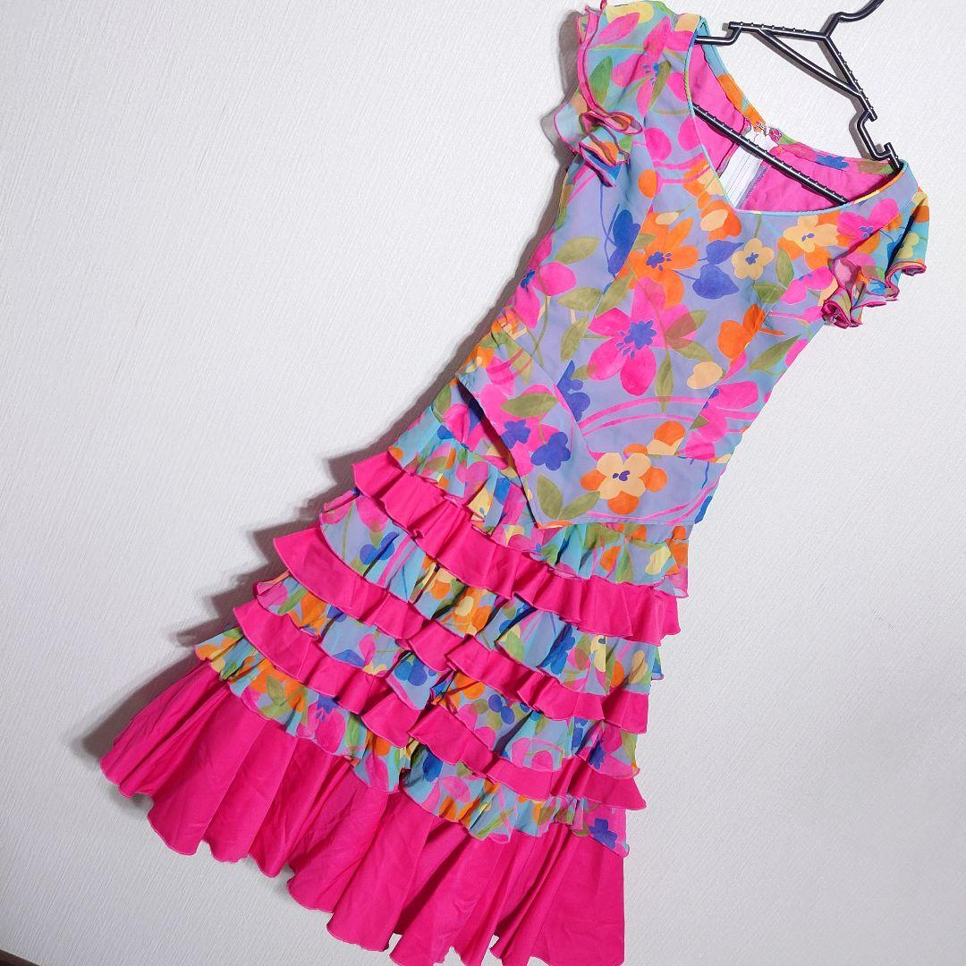 Creaciones ROAL S. L. フラメンコドレス 衣装 花柄 ピンク