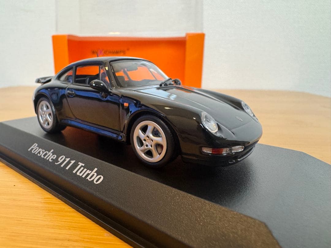 【MAXICHAMPS】Porsche 911 Turbo Black