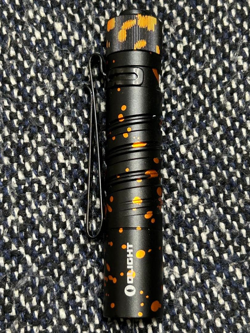 OLIGHT (オーライト) i5T EOS パンプキンステインズ