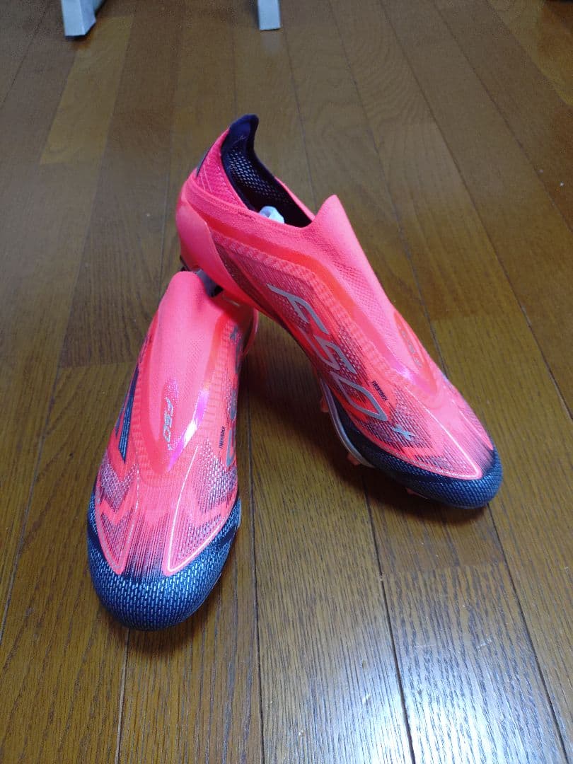 アディダス F50+