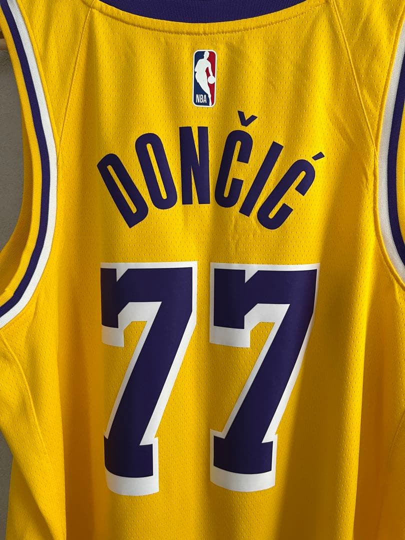 NBA ドンチッチ　レイカーズ　Nikeユニフォーム　サイズ48